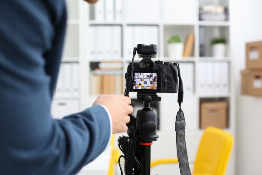 Tripod Mount
